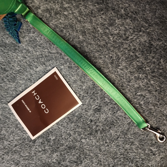 Coach 7542 Hamptons buckle shoulder bag hand painted vintage + Keychain - Picture 11 of 16